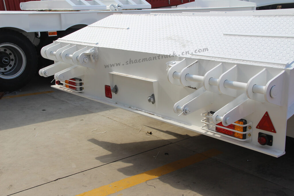 4-axle low-bed semi-trailer, 4-axle lowboy trailers for sale, China
